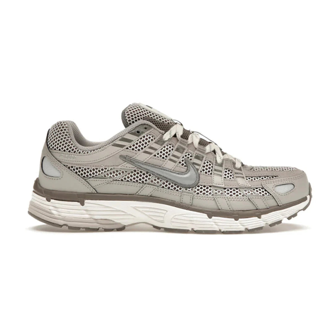 NIKE P-600 - LIGHT GREY
